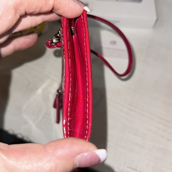 Authentic COACH Julia wristlet zippy wallet rare pink raspberry patent leather - Picture 12 of 17